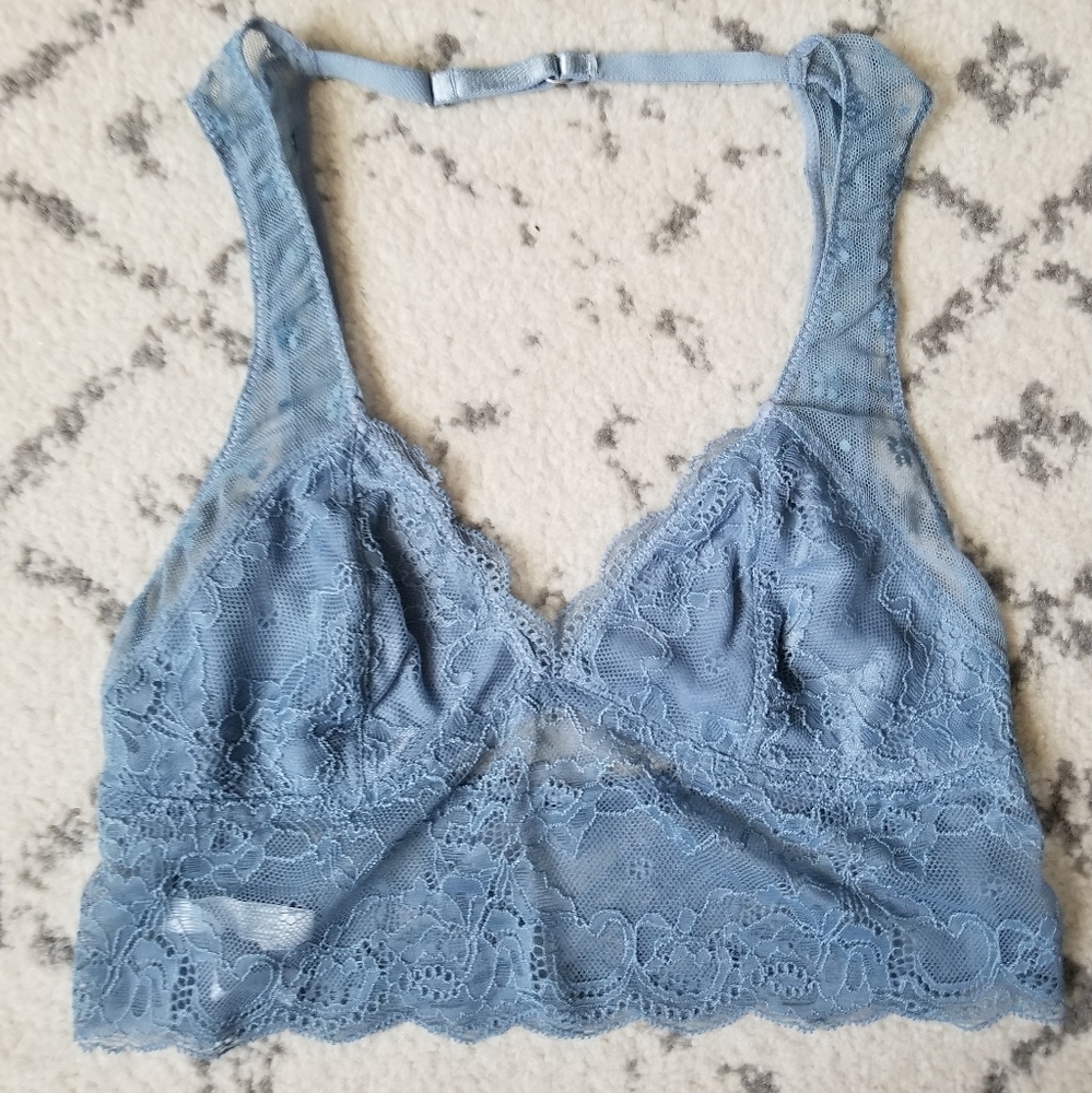 UO Out From Under Dusty Blue Lace Swiss Dot Bralette Sz M